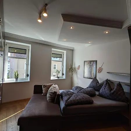 Tiroler Mit Bergblick * Innsbruck